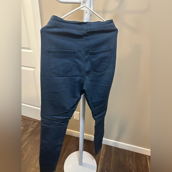 Blue jeggings jeans from fashion nova size US 9 - Picture 3 of 4